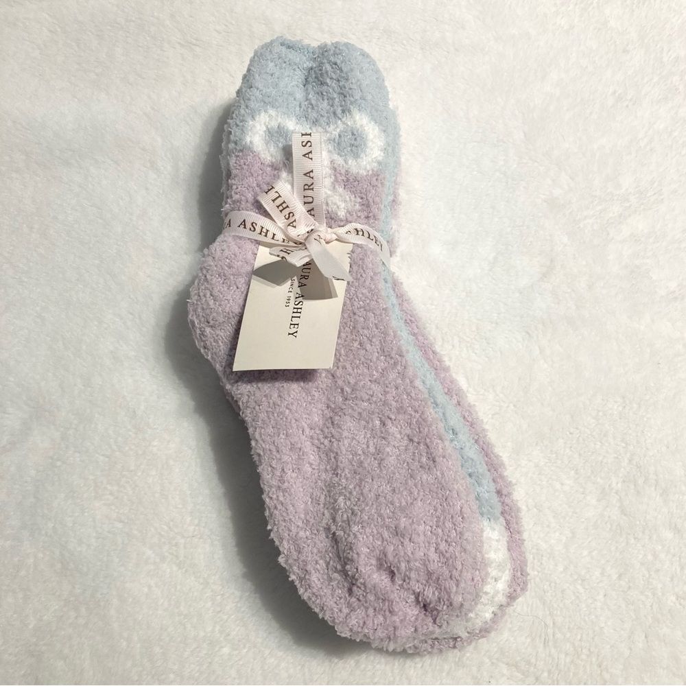 NWT Laura Ashley Cozy Socks Purple Lilac Gray